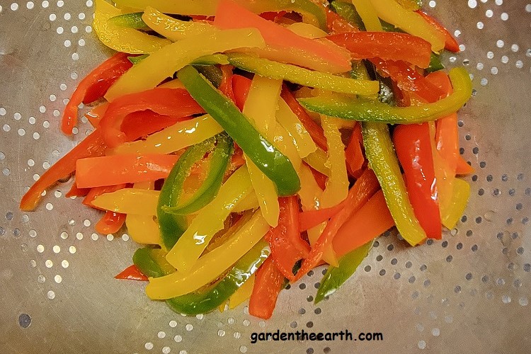 sweet peppers thawed after being frozen